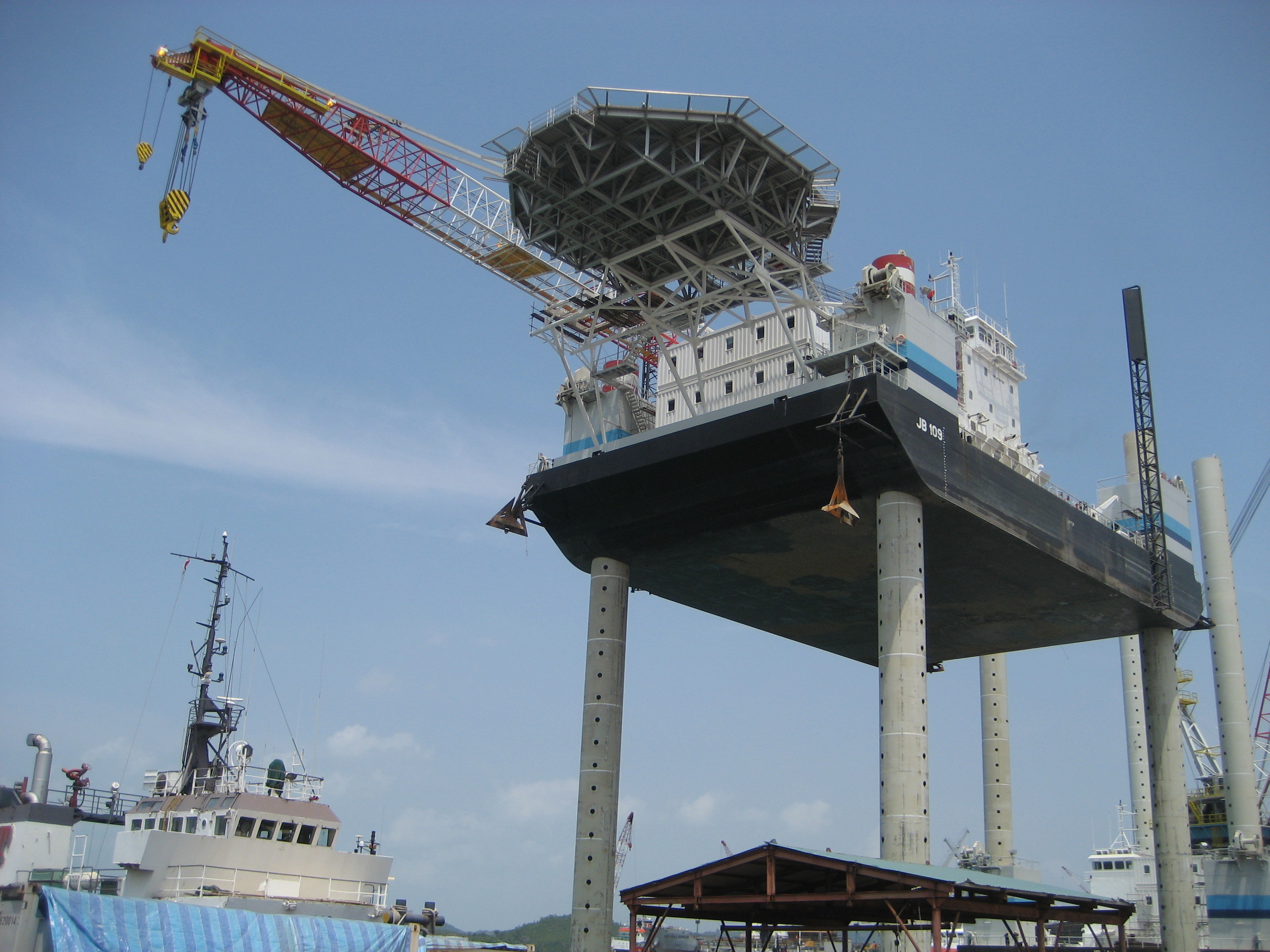 Shipbuilding and vessel construction